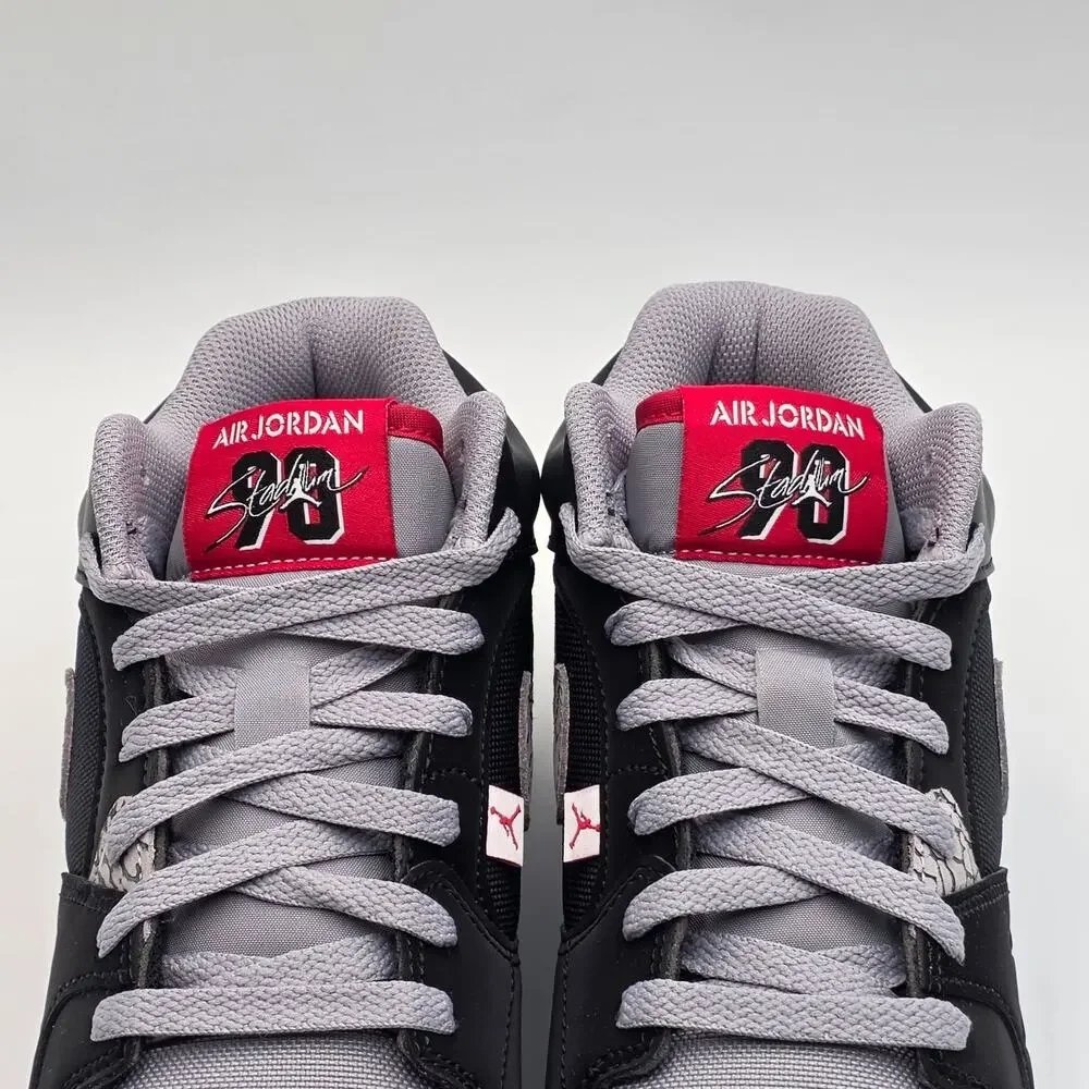 Jordan Stadium 90 Low TD Men's Sz 7.5 Football Cleats HQ0210-060 Black Cement